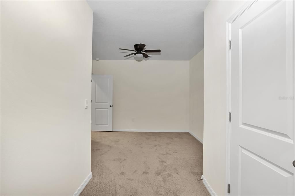 For Rent: $2,100 (3 beds, 2 baths, 1673 Square Feet)