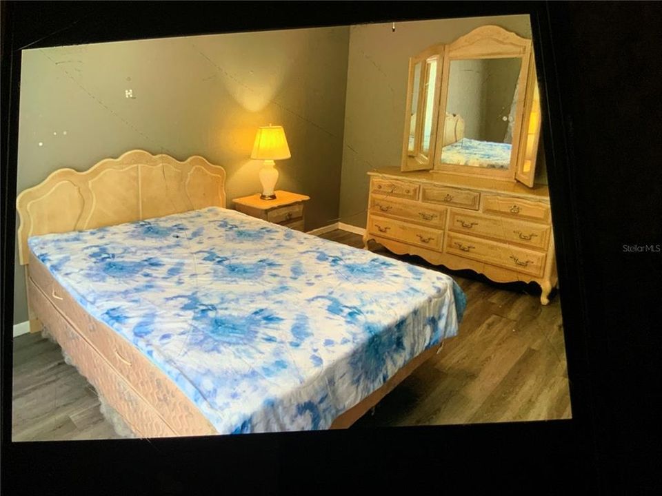 For Sale: $295,000 (4 beds, 3 baths, 2310 Square Feet)