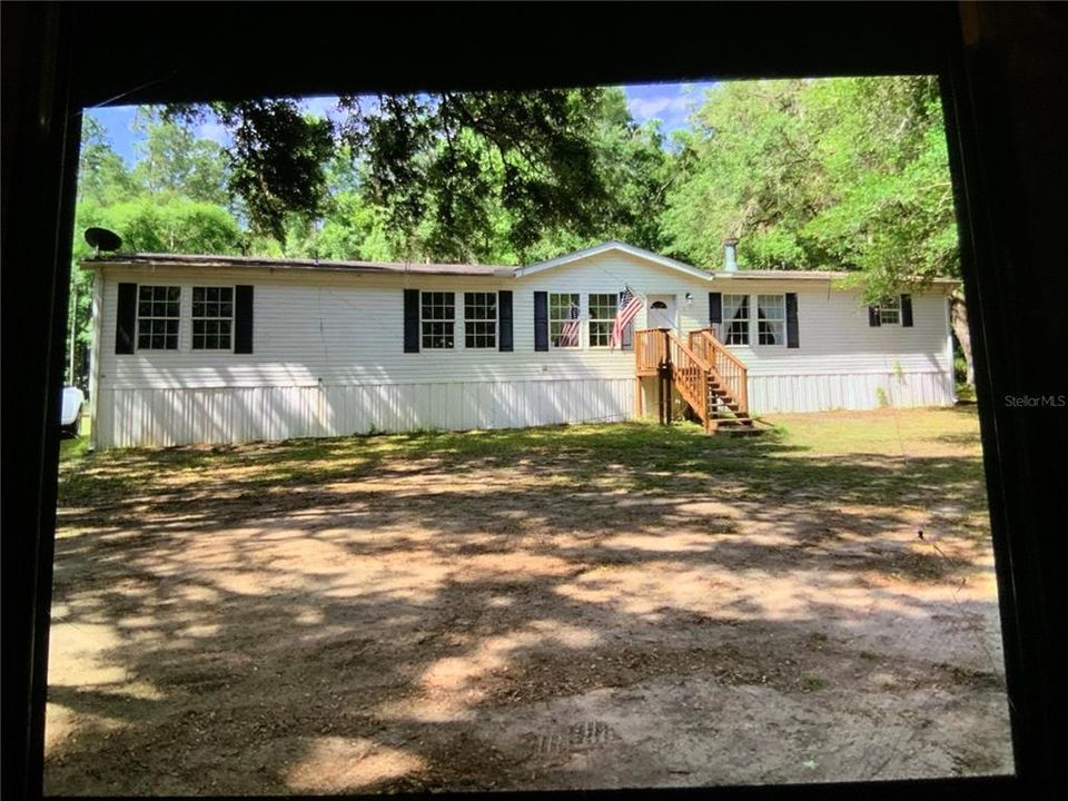 For Sale: $295,000 (4 beds, 3 baths, 2310 Square Feet)