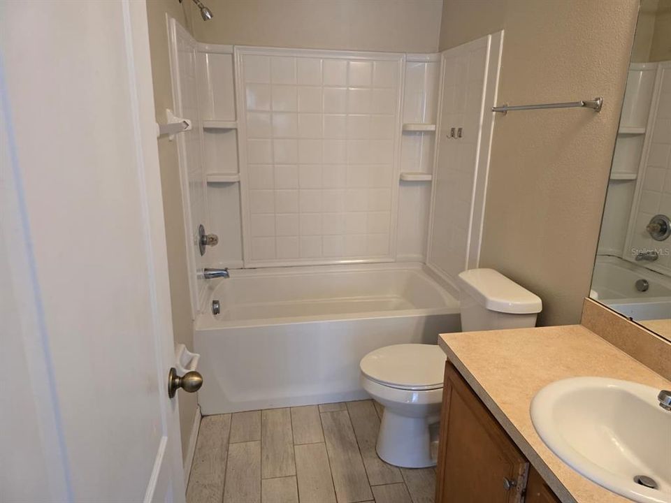 В аренду: $1,850 (2 спален, 2 ванн, 1248 Квадратных фут)