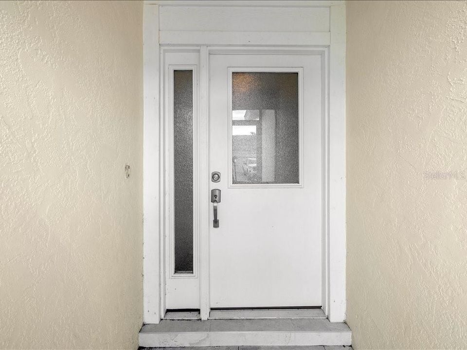 На продажу: $329,000 (2 спален, 2 ванн, 1373 Квадратных фут)