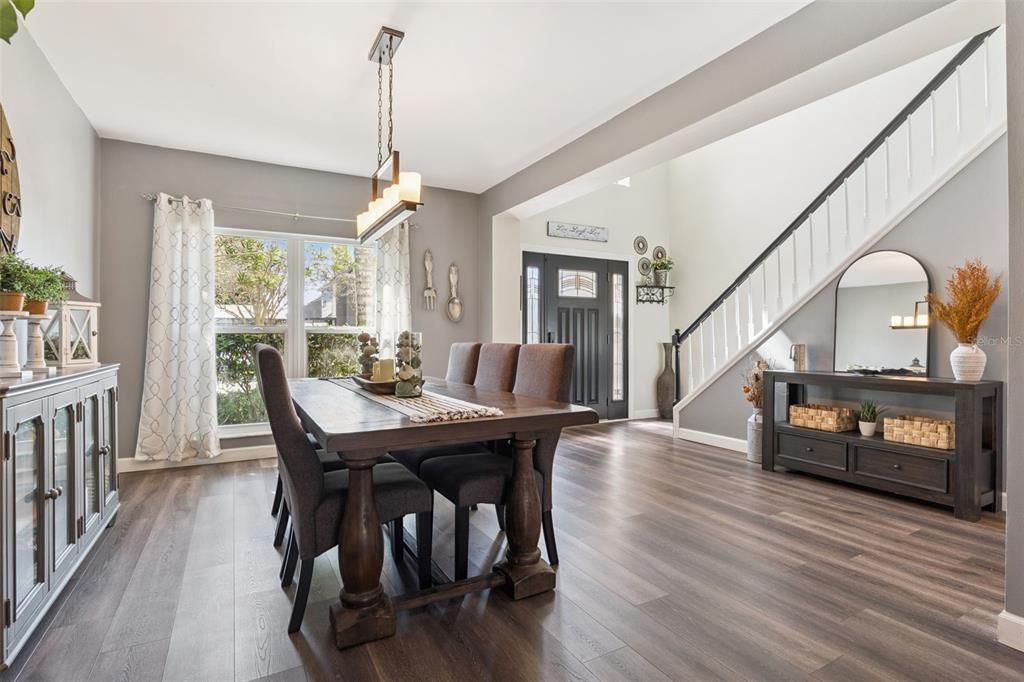 En Venta: $525,000 (4 camas, 2 baños, 2142 Pies cuadrados)