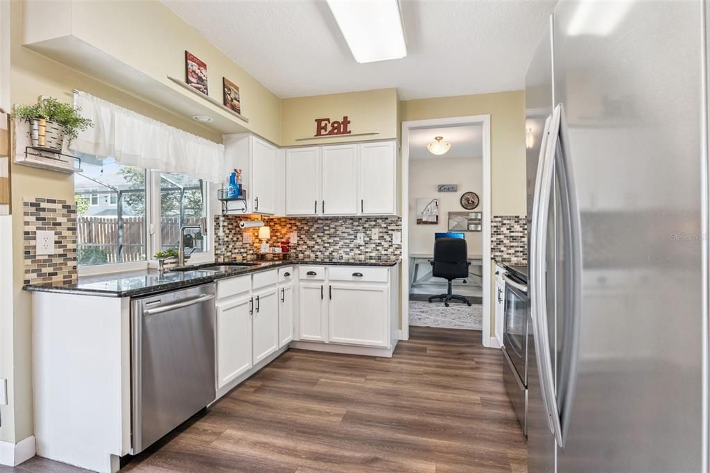 En Venta: $525,000 (4 camas, 2 baños, 2142 Pies cuadrados)