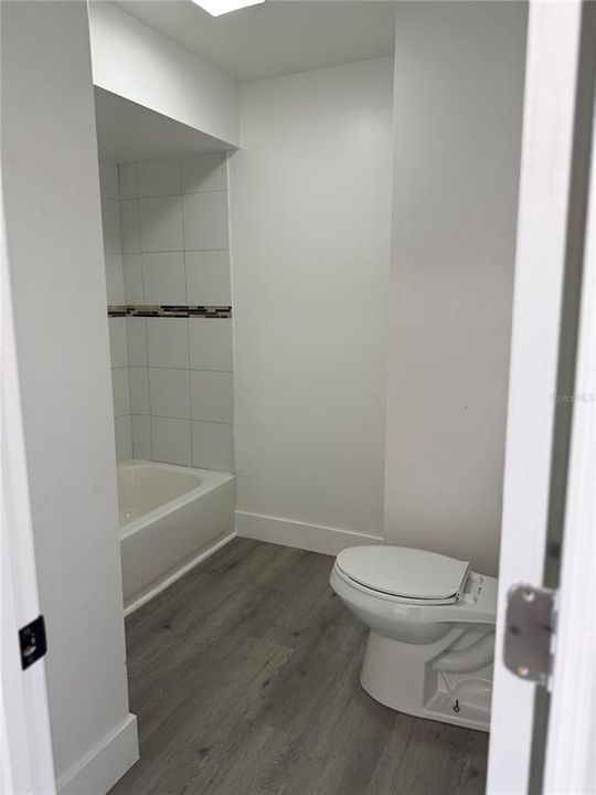 For Rent: $2,800 (3 beds, 3 baths, 1863 Square Feet)