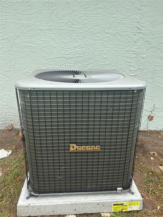 Activo con contrato: $389,900 (3 camas, 2 baños, 1623 Pies cuadrados)