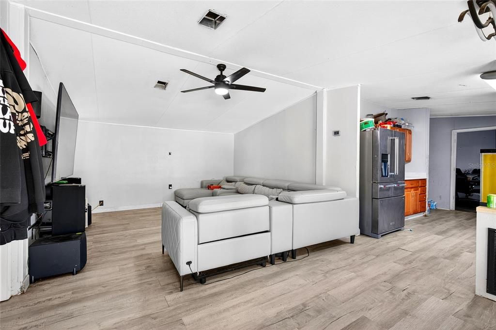 En Venta: $149,999 (4 camas, 2 baños, 1248 Pies cuadrados)