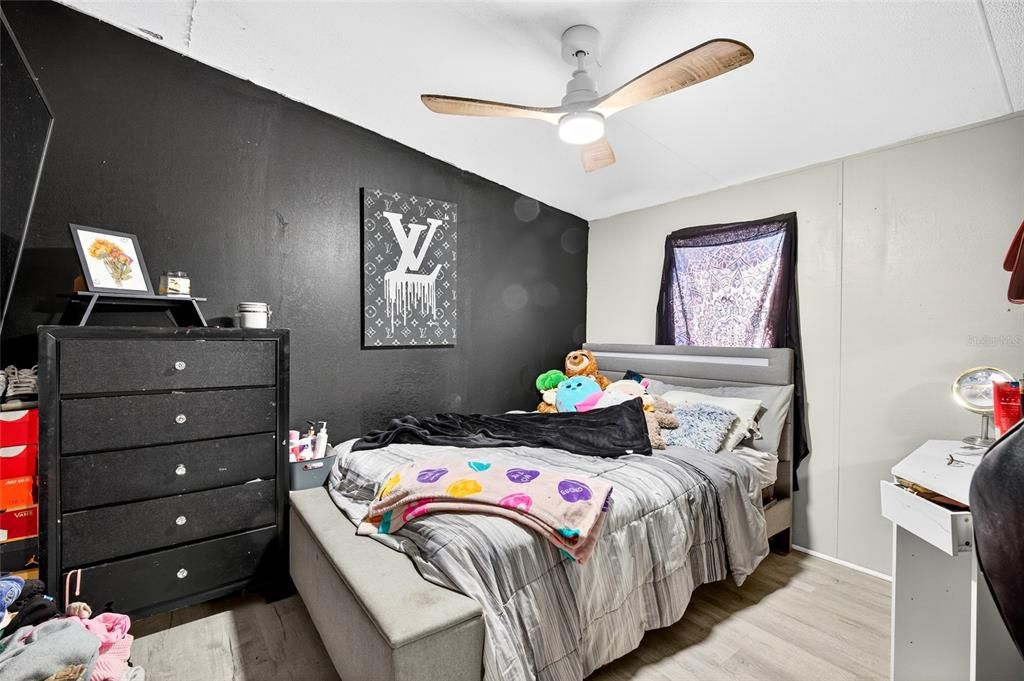 En Venta: $149,999 (4 camas, 2 baños, 1248 Pies cuadrados)