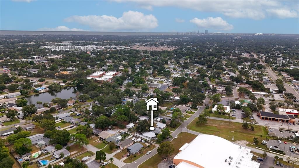 En Venta: $319,900 (2 camas, 1 baños, 1036 Pies cuadrados)