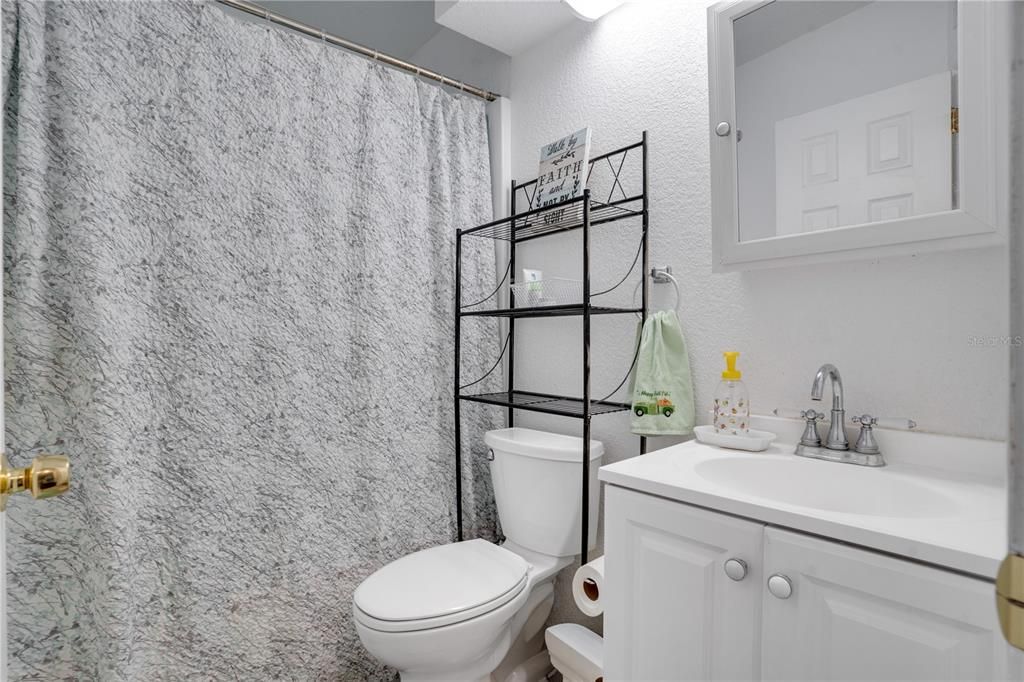 En Venta: $319,900 (2 camas, 1 baños, 1036 Pies cuadrados)