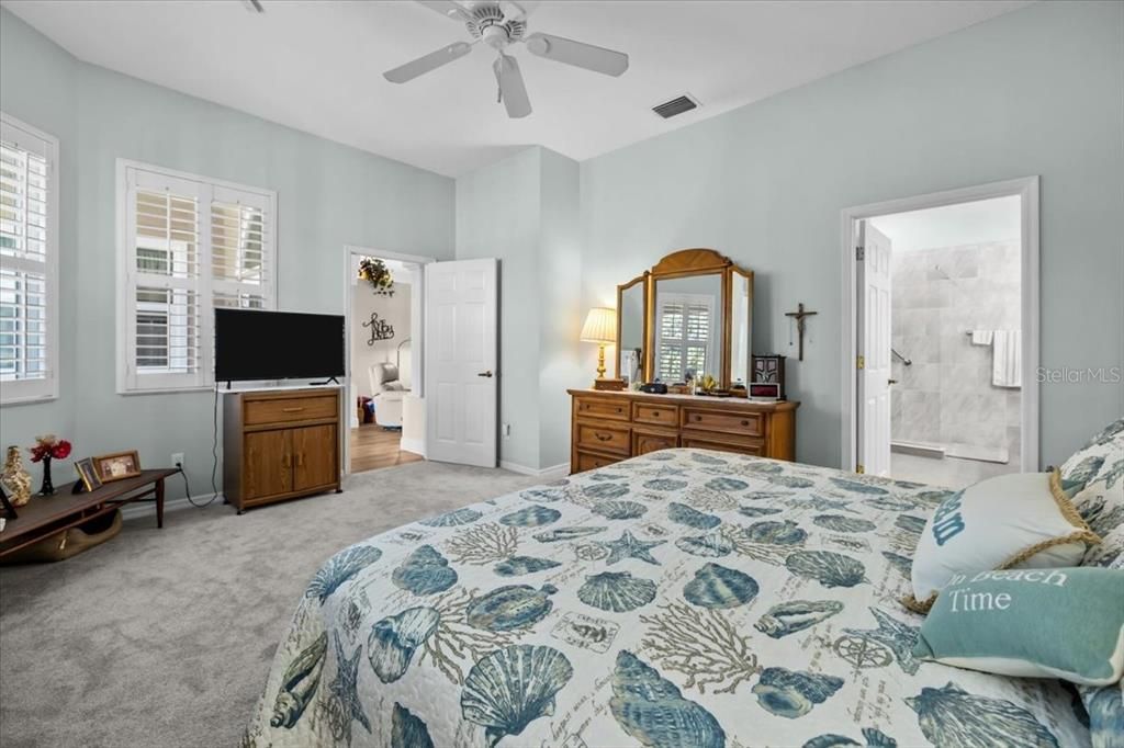 待售: $559,900 (2 贝兹, 2 浴室, 1767 平方英尺)