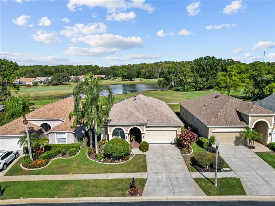 待售: $559,900 (2 贝兹, 2 浴室, 1767 平方英尺)