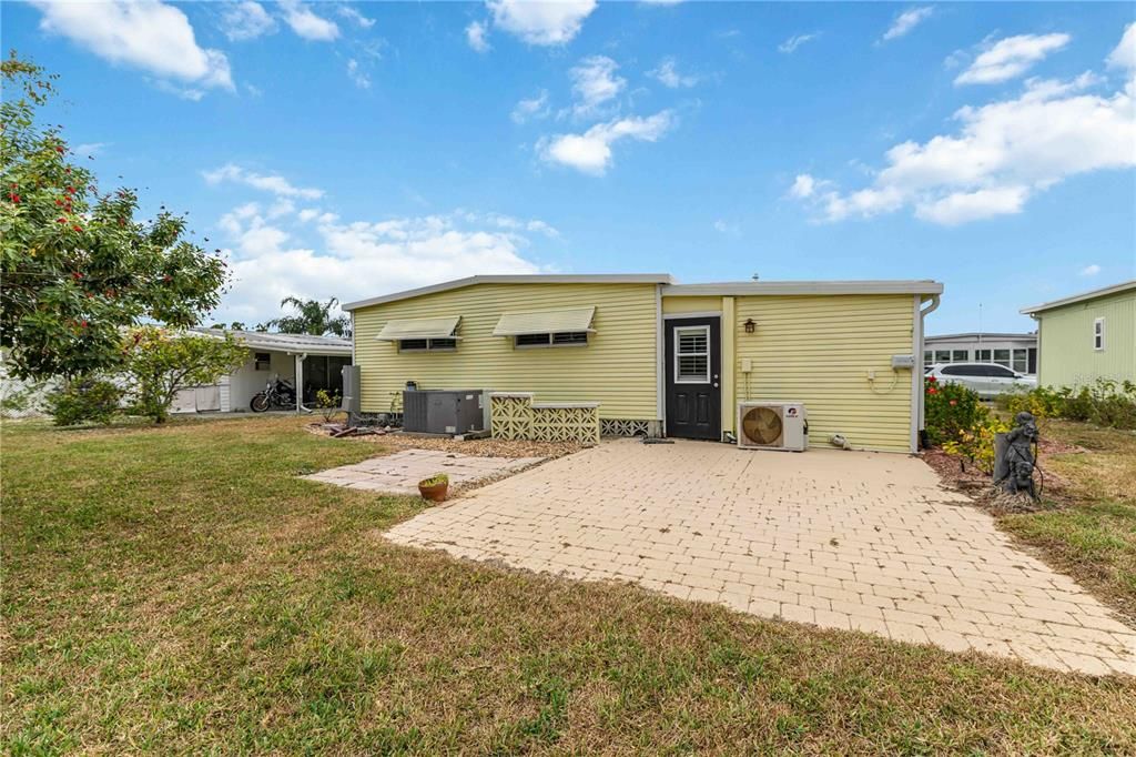 For Sale: $110,000 (2 beds, 1 baths, 690 Square Feet)