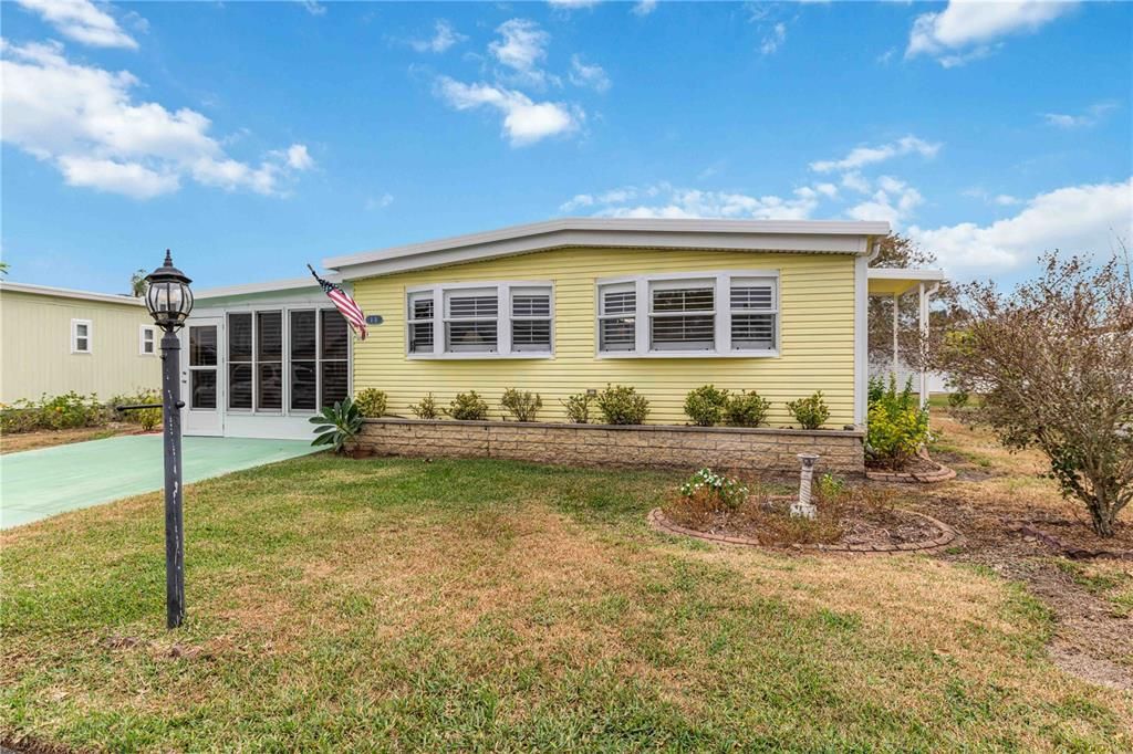 For Sale: $110,000 (2 beds, 1 baths, 690 Square Feet)