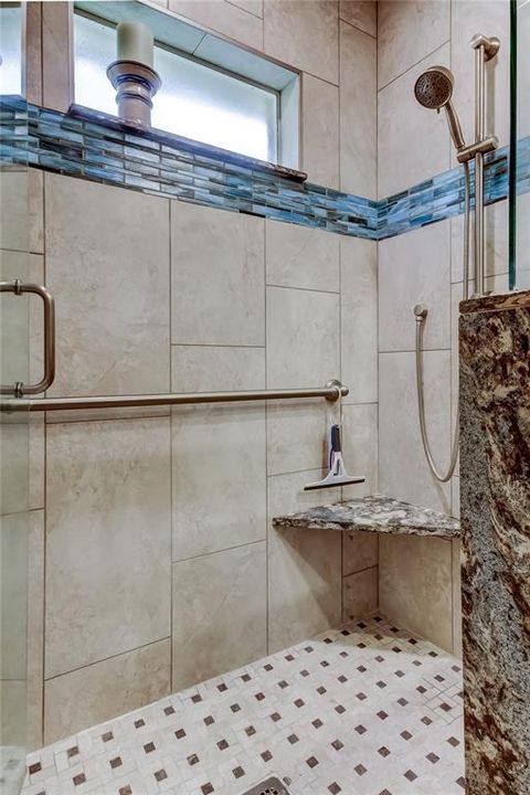 На продажу: $449,900 (3 спален, 2 ванн, 1874 Квадратных фут)