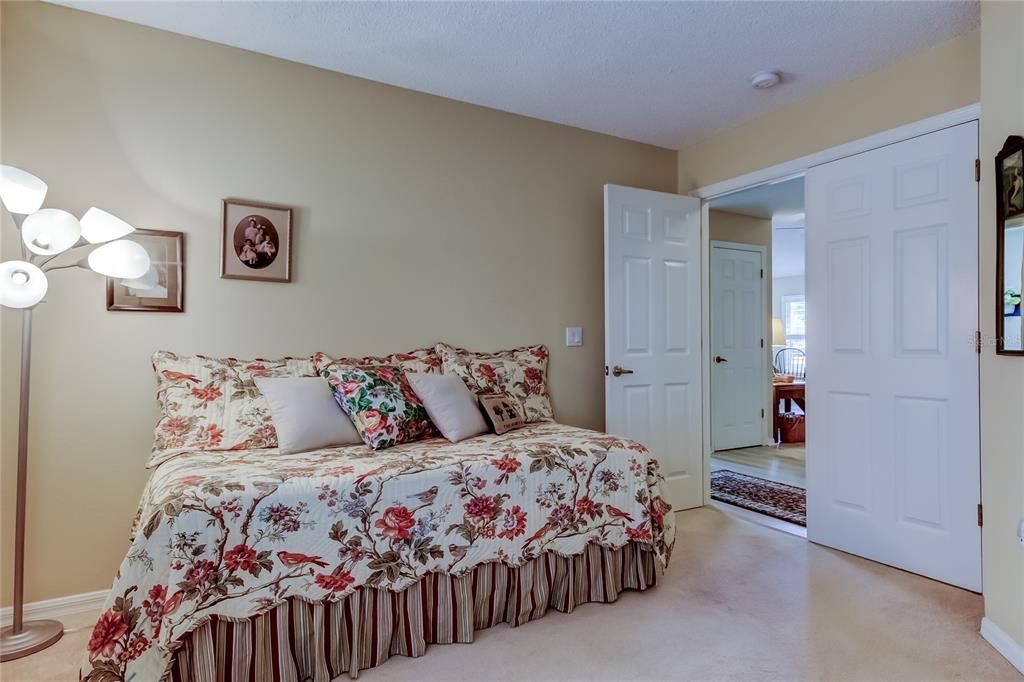 На продажу: $449,900 (3 спален, 2 ванн, 1874 Квадратных фут)