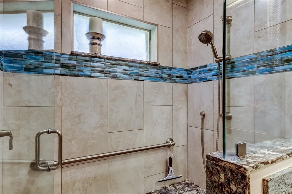 На продажу: $449,900 (3 спален, 2 ванн, 1874 Квадратных фут)