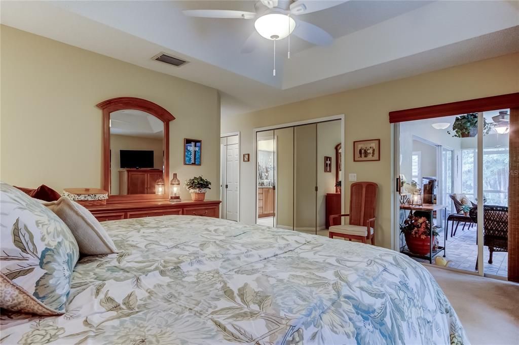 На продажу: $449,900 (3 спален, 2 ванн, 1874 Квадратных фут)