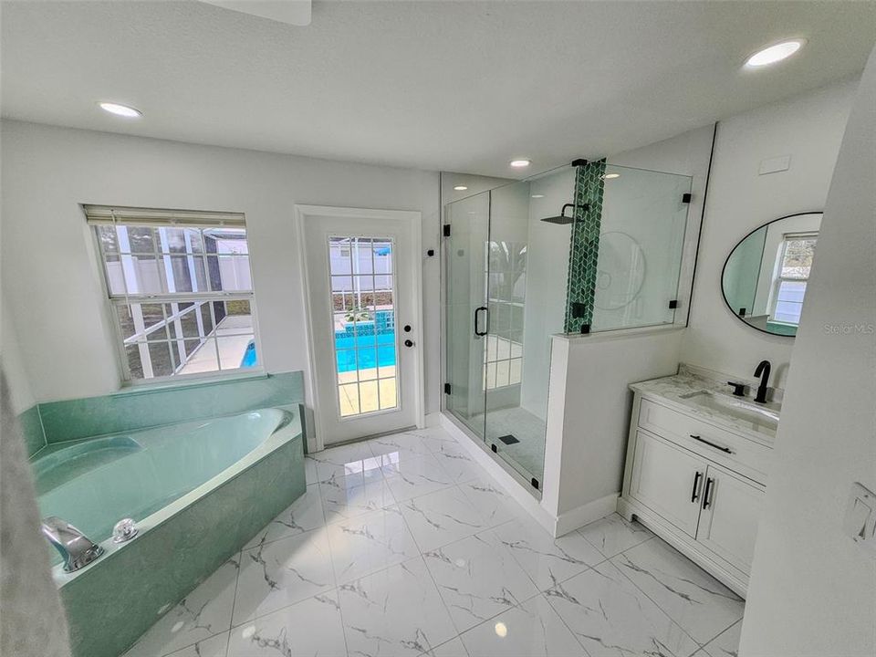 Active With Contract: $319,900 (3 beds, 2 baths, 1630 Square Feet)