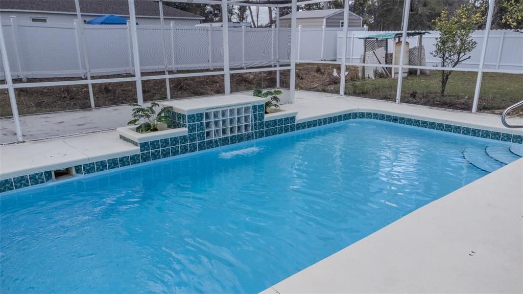 Active With Contract: $319,900 (3 beds, 2 baths, 1630 Square Feet)