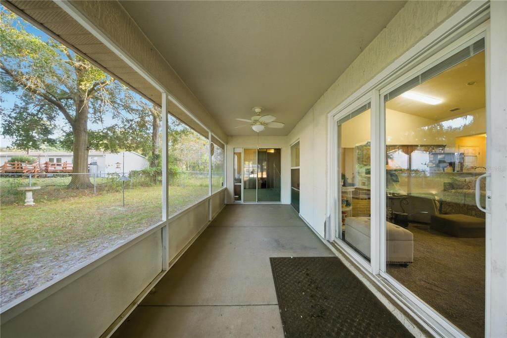 Activo con contrato: $325,000 (3 camas, 2 baños, 1884 Pies cuadrados)