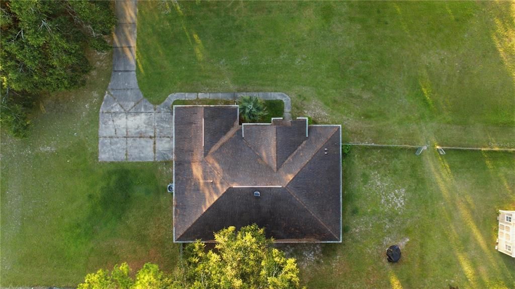 Activo con contrato: $325,000 (3 camas, 2 baños, 1884 Pies cuadrados)