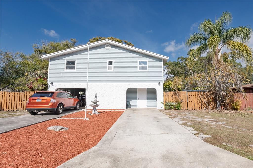 For Rent: $1,500 (1 beds, 1 baths, 2138 Square Feet)