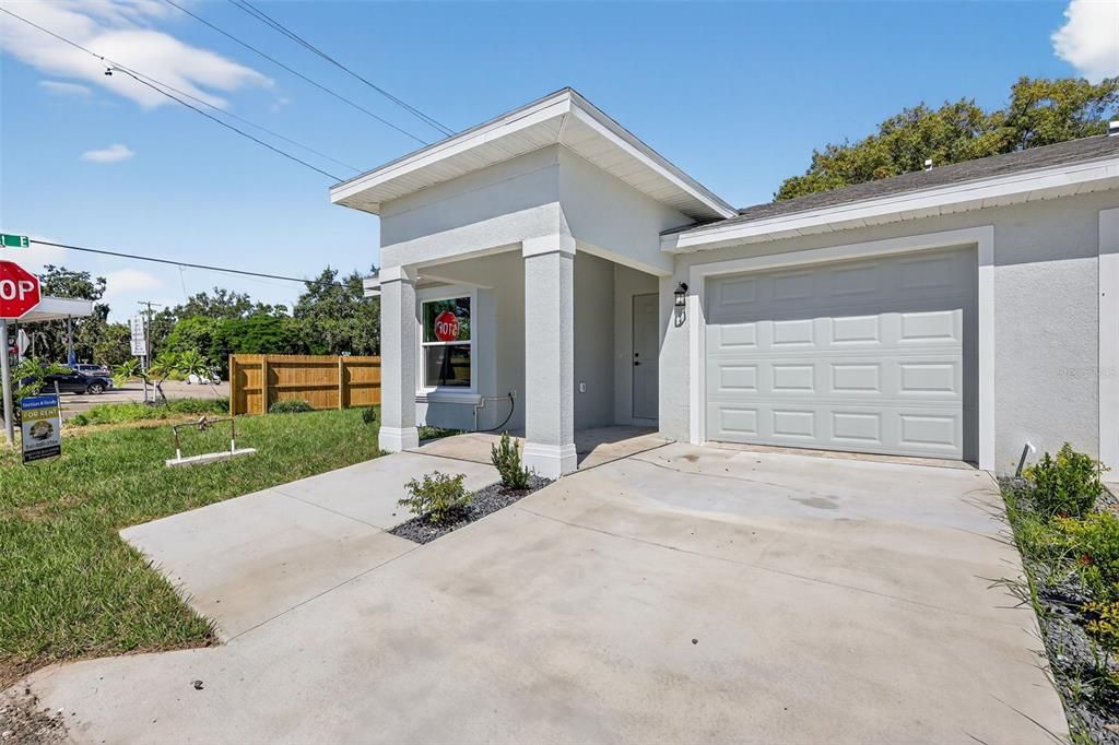 En Renta: $2,850 (4 camas, 2 baños, 1760 Pies cuadrados)