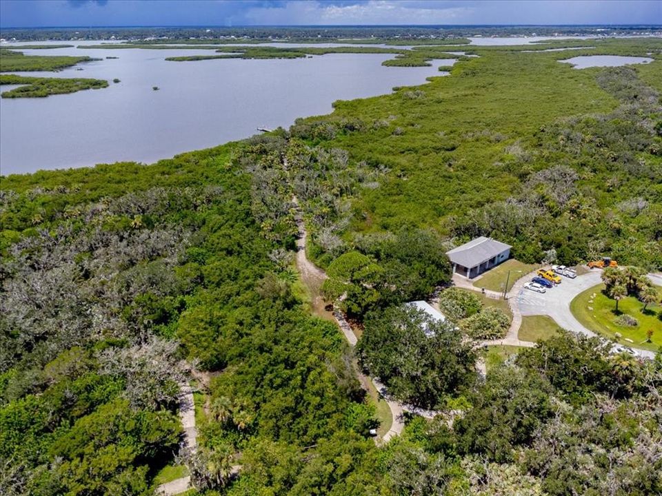 出租: $1,795 (2 贝兹, 1 浴室, 838 平方英尺)