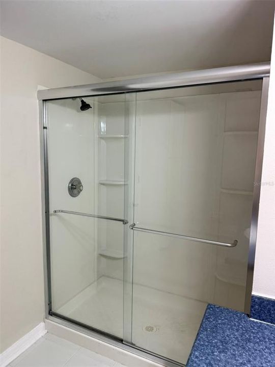 For Sale: $169,900 (2 beds, 2 baths, 840 Square Feet)