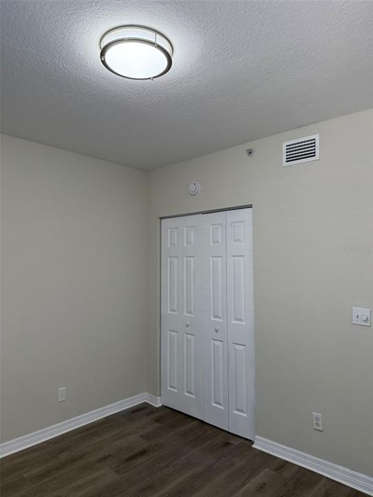 For Sale: $169,900 (2 beds, 2 baths, 840 Square Feet)