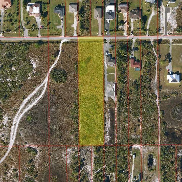 待售: $180,000 (2.27 acres)