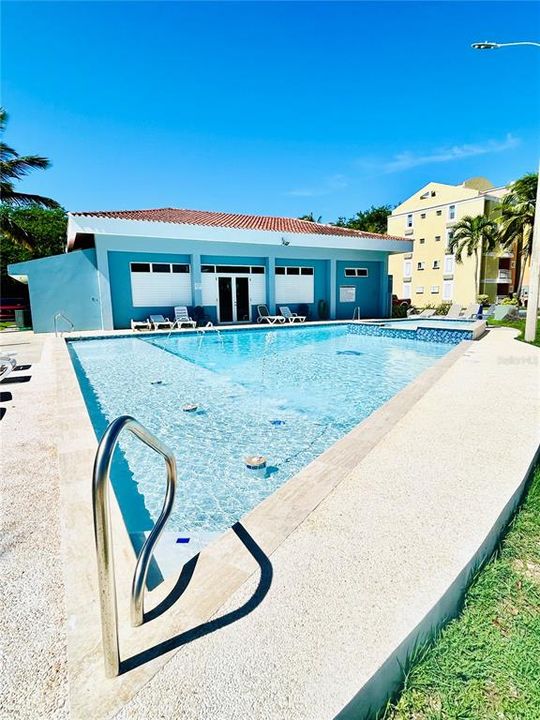 For Sale: $285,000 (3 beds, 2 baths, 1208 Square Feet)