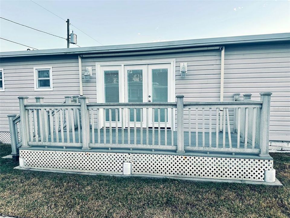 For Sale: $149,500 (2 beds, 2 baths, 900 Square Feet)