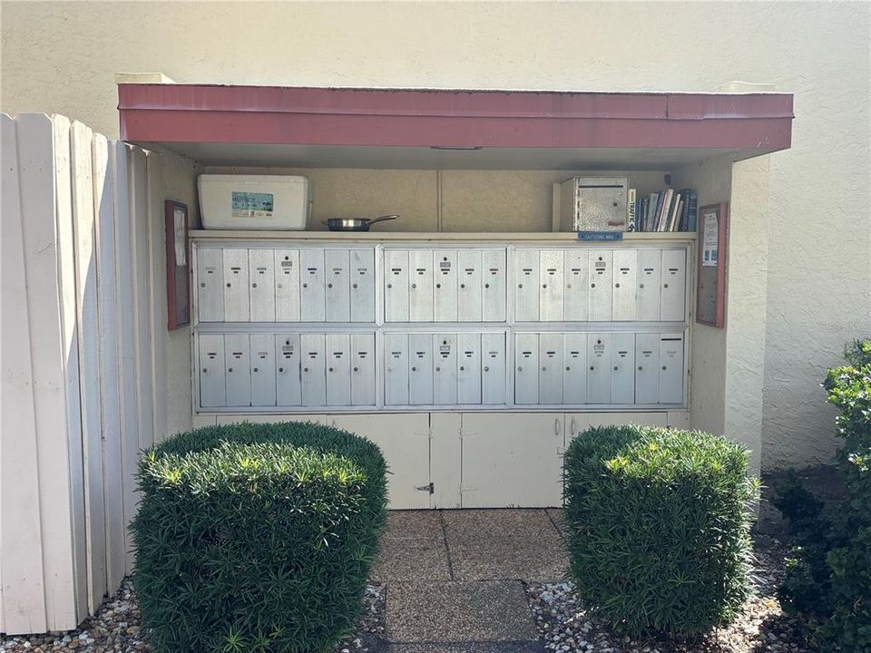 For Sale: $189,500 (2 beds, 2 baths, 1508 Square Feet)