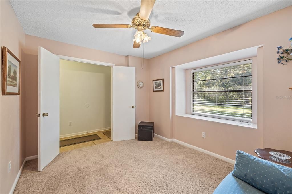 Active With Contract: $335,000 (3 beds, 2 baths, 1728 Square Feet)