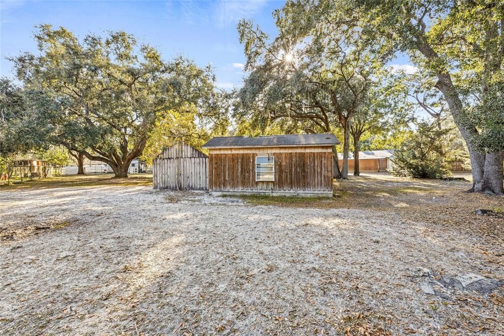 Active With Contract: $335,000 (3 beds, 2 baths, 1728 Square Feet)