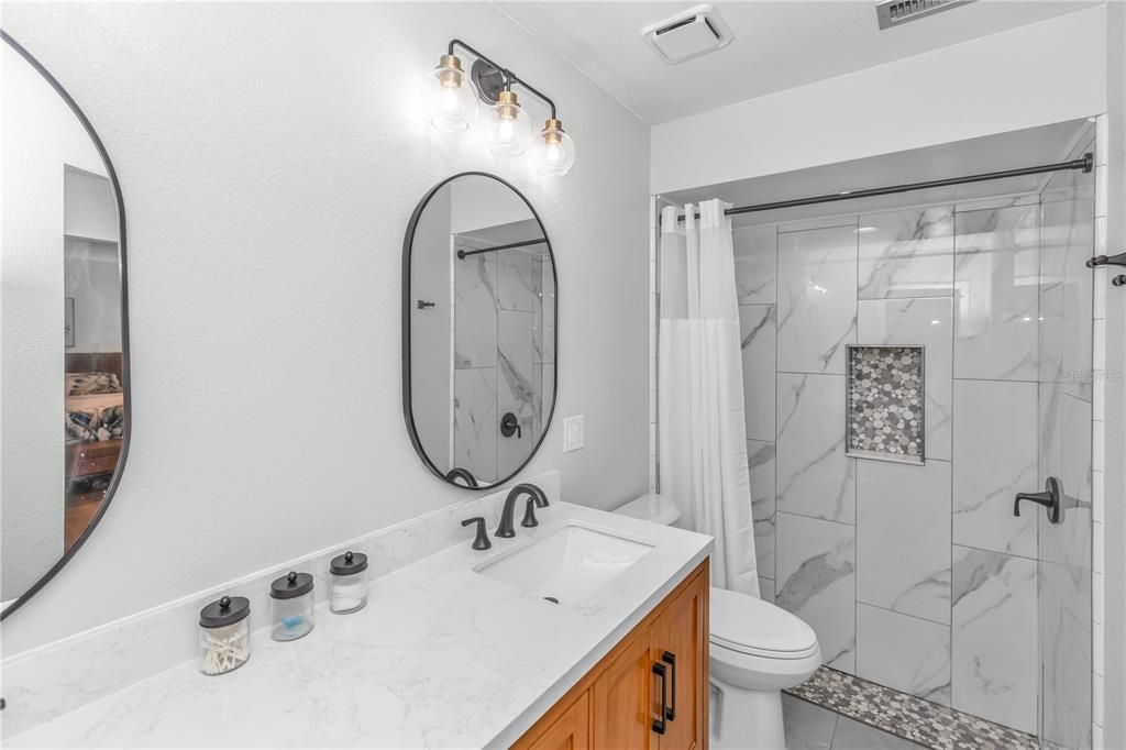 Под контрактом: $509,000 (3 спален, 2 ванн, 2313 Квадратных фут)