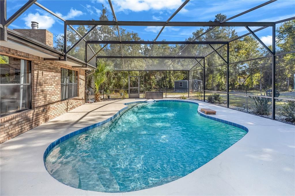 Под контрактом: $509,000 (3 спален, 2 ванн, 2313 Квадратных фут)