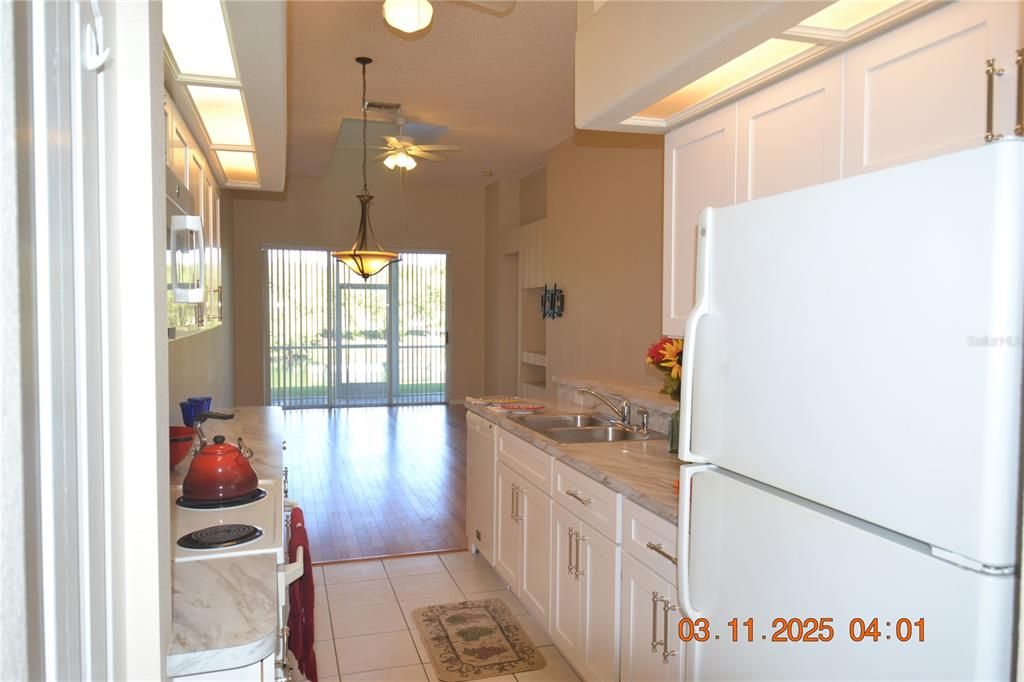 For Rent: $2,500 (2 beds, 2 baths, 1086 Square Feet)