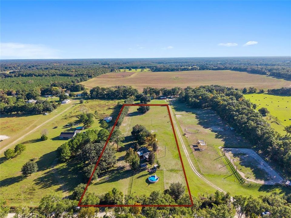 En Venta: $290,000 (3 camas, 2 baños, 1296 Pies cuadrados)