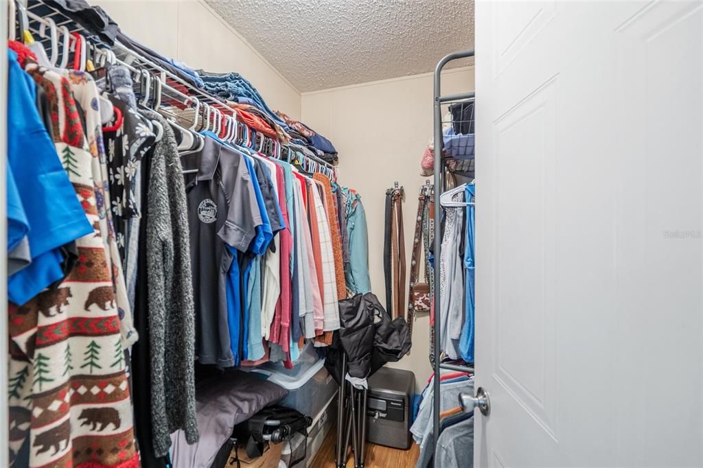 En Venta: $290,000 (3 camas, 2 baños, 1296 Pies cuadrados)