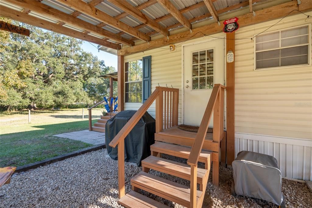 En Venta: $290,000 (3 camas, 2 baños, 1296 Pies cuadrados)