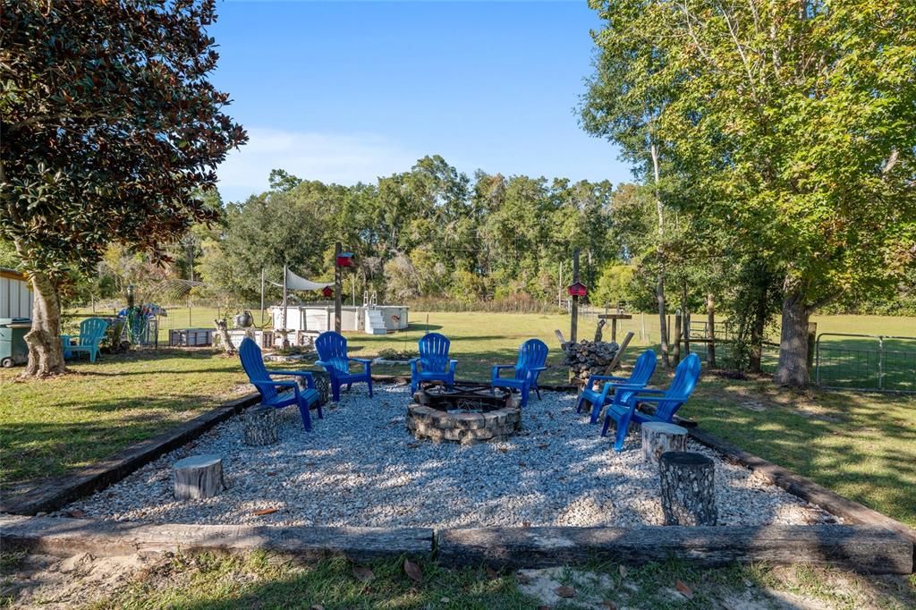 En Venta: $290,000 (3 camas, 2 baños, 1296 Pies cuadrados)