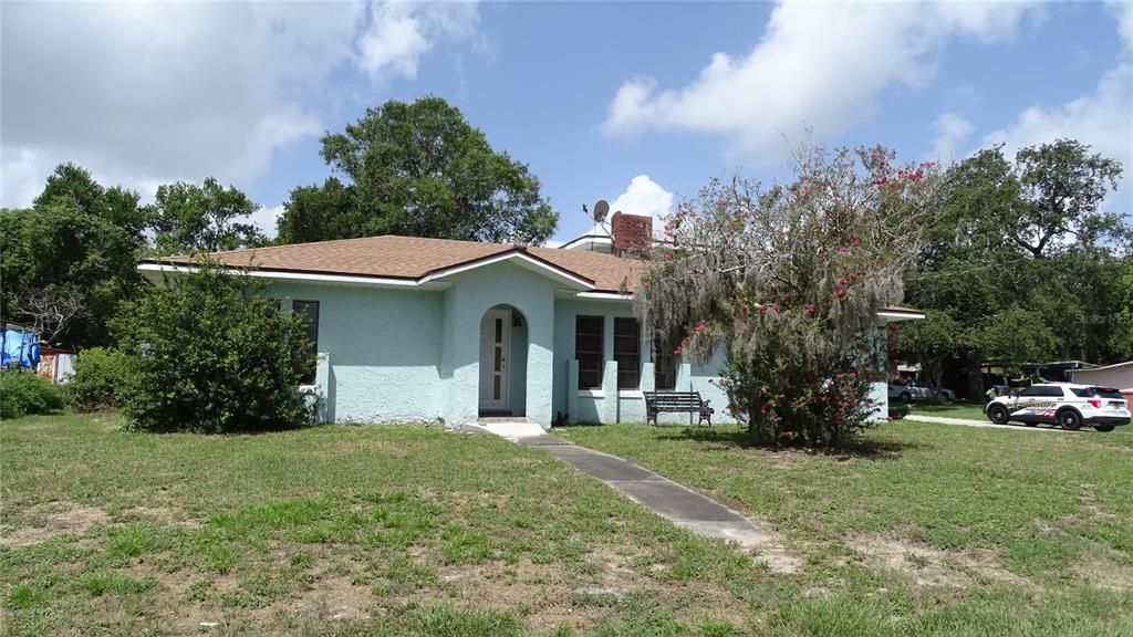 En Venta: $425,000 (3 camas, 3 baños, 1993 Pies cuadrados)