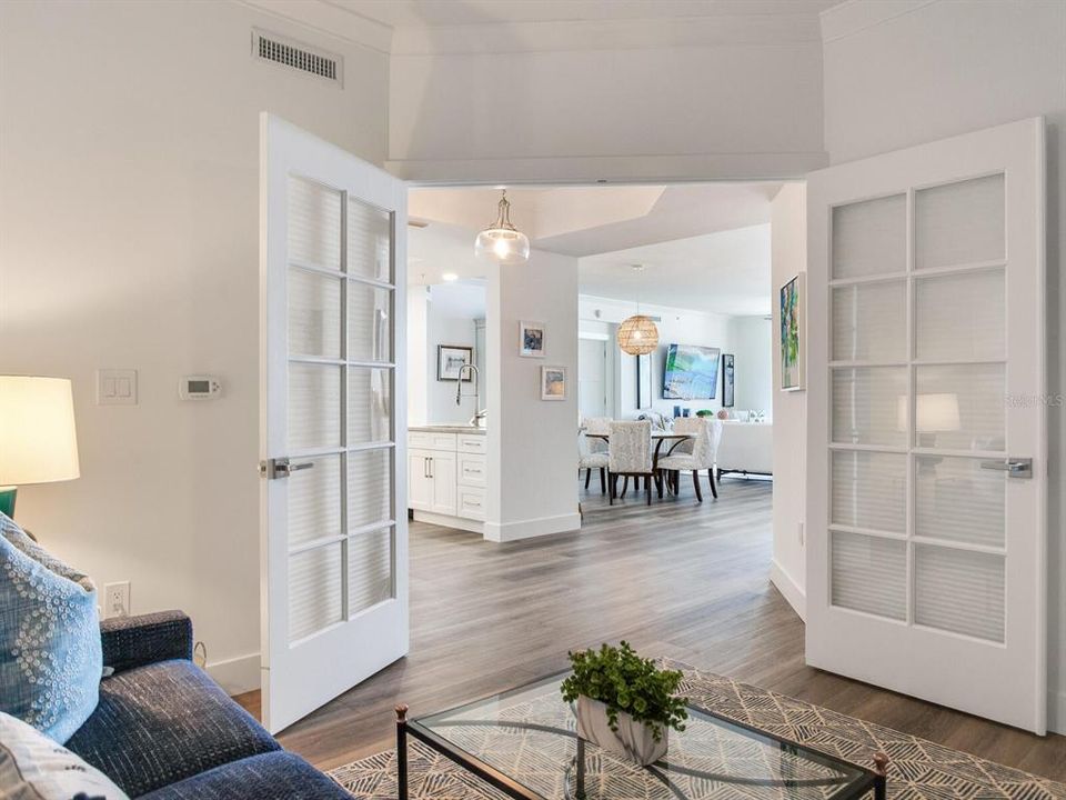 待售: $1,999,000 (2 贝兹, 2 浴室, 2345 平方英尺)