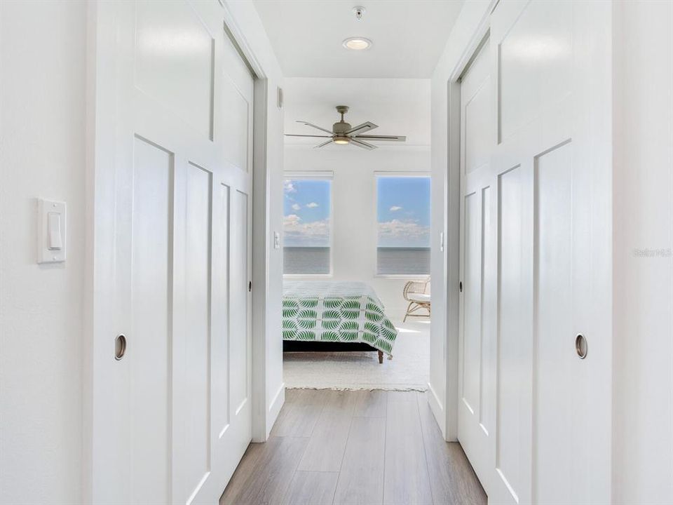 待售: $1,999,000 (2 贝兹, 2 浴室, 2345 平方英尺)