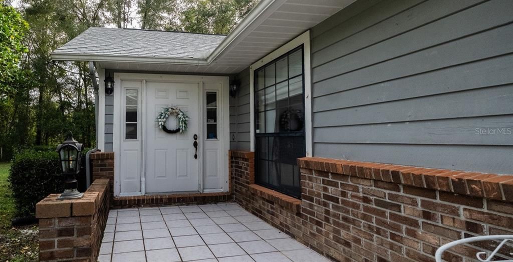 Active With Contract: $350,000 (3 beds, 2 baths, 2020 Square Feet)