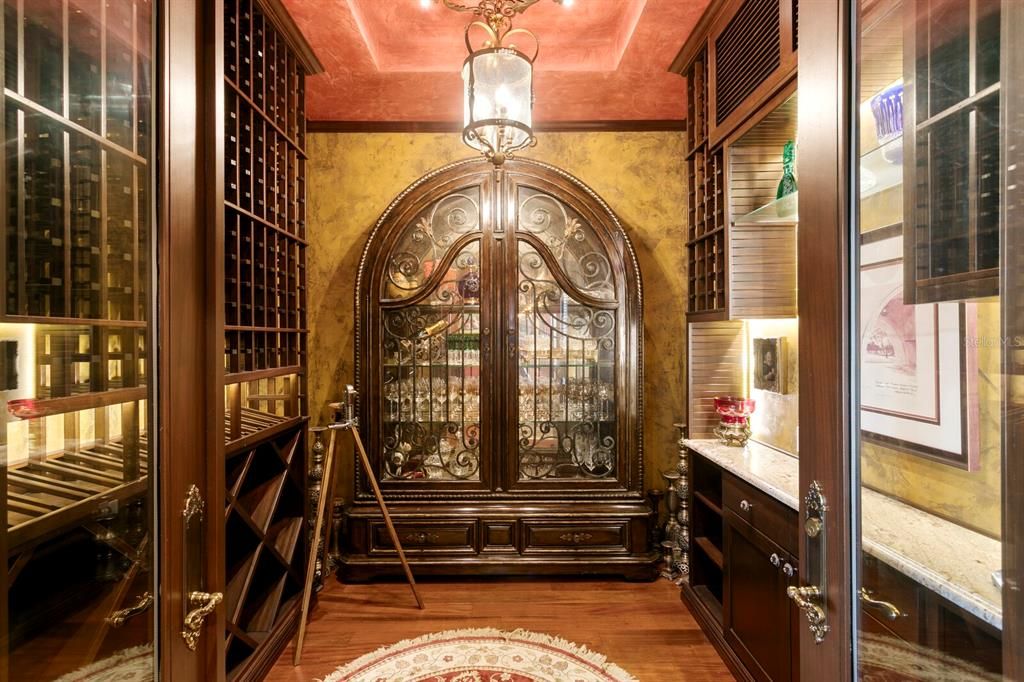 На продажу: $2,700,000 (4 спален, 5 ванн, 5083 Квадратных фут)