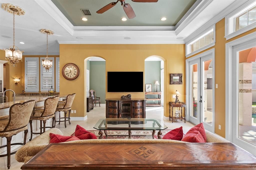 На продажу: $2,700,000 (4 спален, 5 ванн, 5083 Квадратных фут)