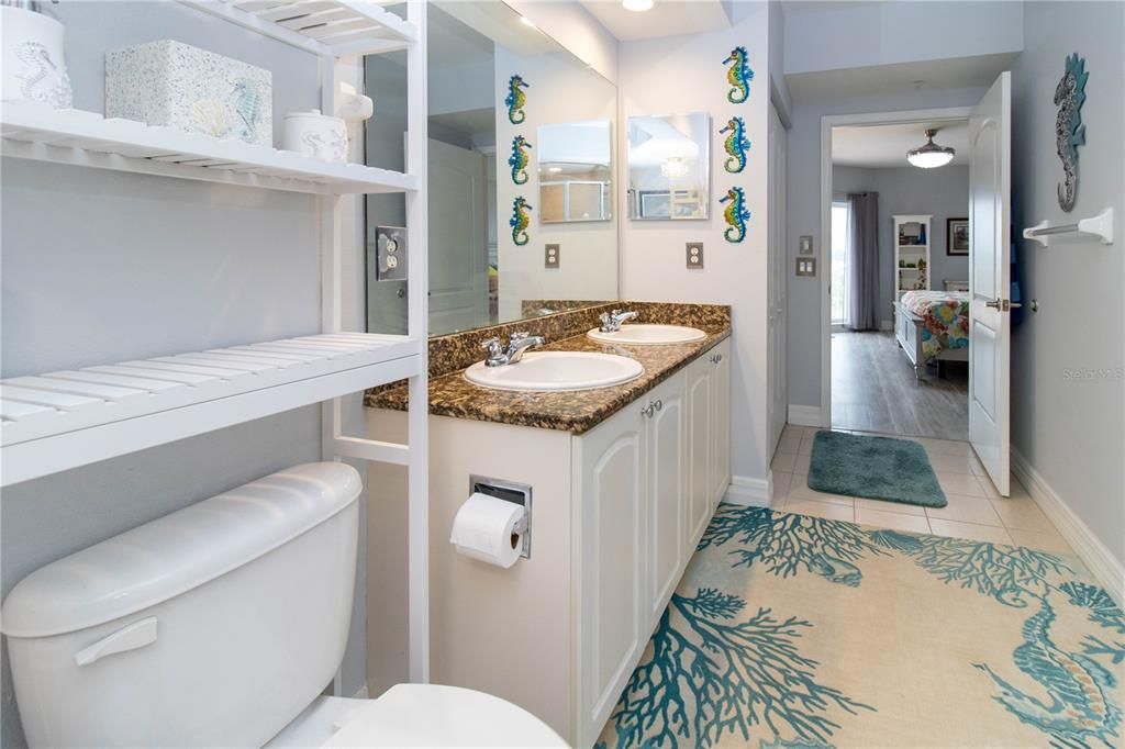 待售: $279,700 (2 贝兹, 2 浴室, 1287 平方英尺)